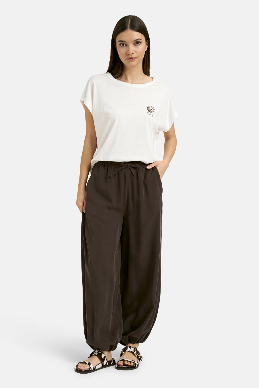 Smith & Soul Hose dark choc, braun, dunkelbraun, unifarben, Gummibund, Lyocell