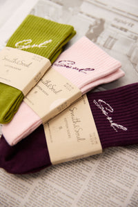 Smith & Soul Socken plum, lila, Schriftzug, Soul