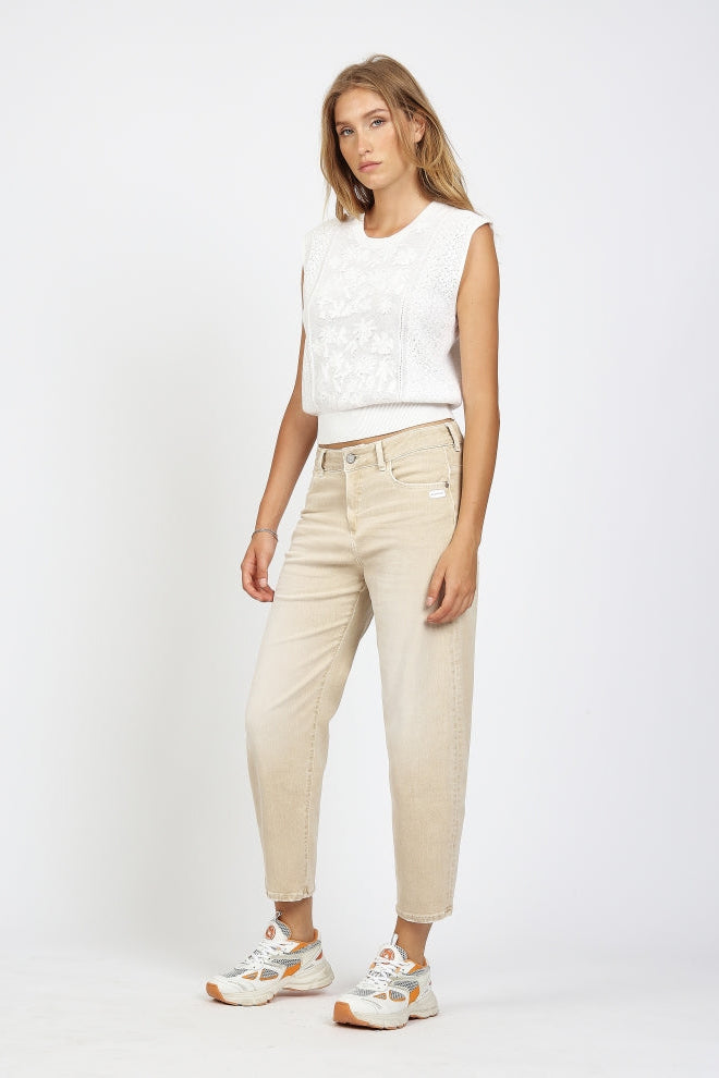 Gang Jeans 94Ida beige used wash, O-shape fit, high waist, verkürzter Beinlänge