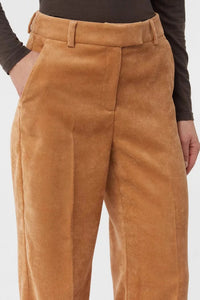 Comma Hose milk coffee