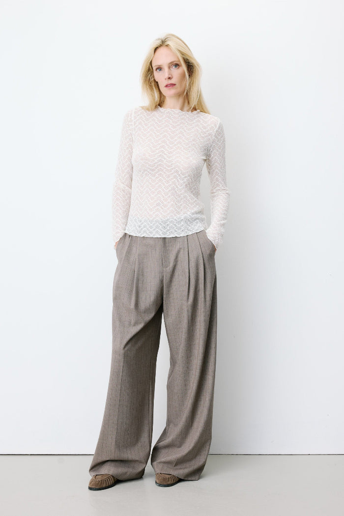 Grace & Mila Longsleeve Aube ecru, Langarmshirt, Spitzenoptik, transparent, Rundhalsausschnitt