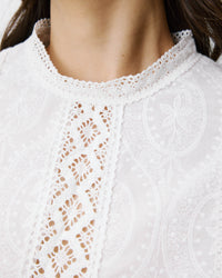 Grace & Mila Spitzenbluse Abigail ivoire/elfenbein
