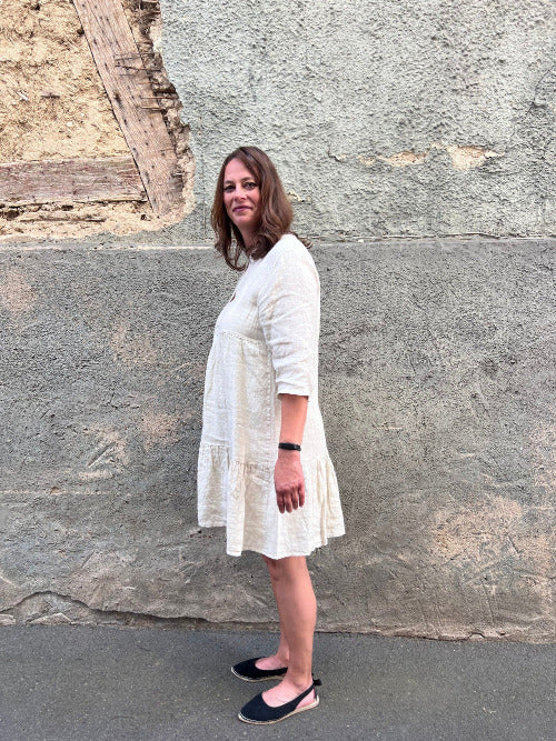 Diff Kleid Sven Leinen in  sand