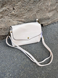zaZa´z Handtasche beige, verschiedene Fächer, dunkle Kante