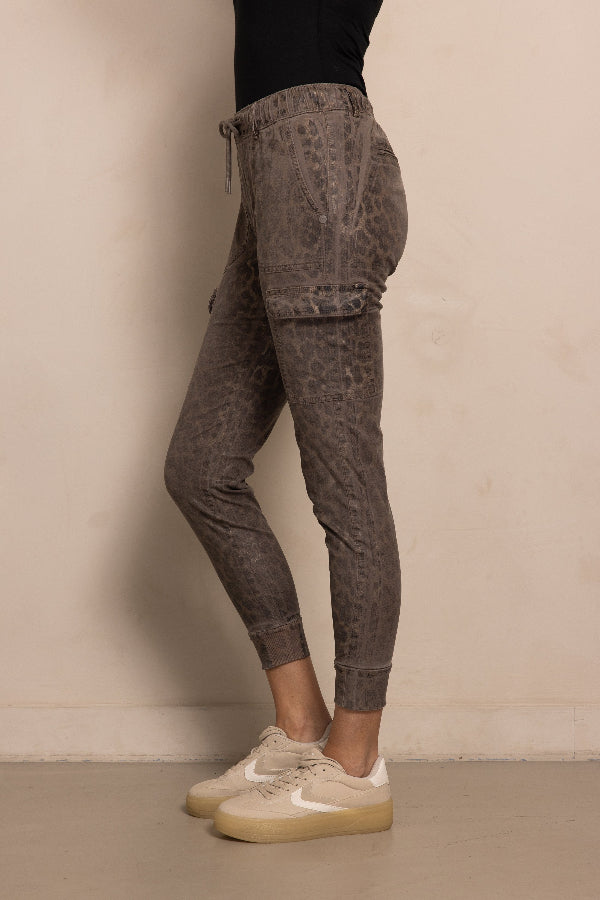 Zhrill Cargohose Daisey Leoprint brown