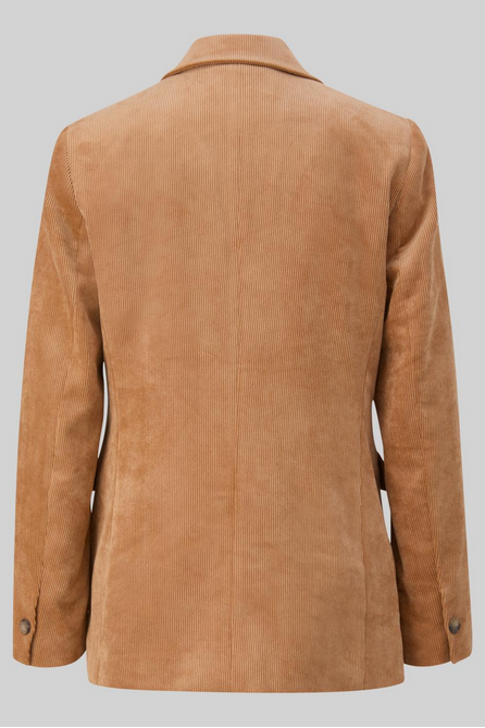 Comma Blazer milk coffee