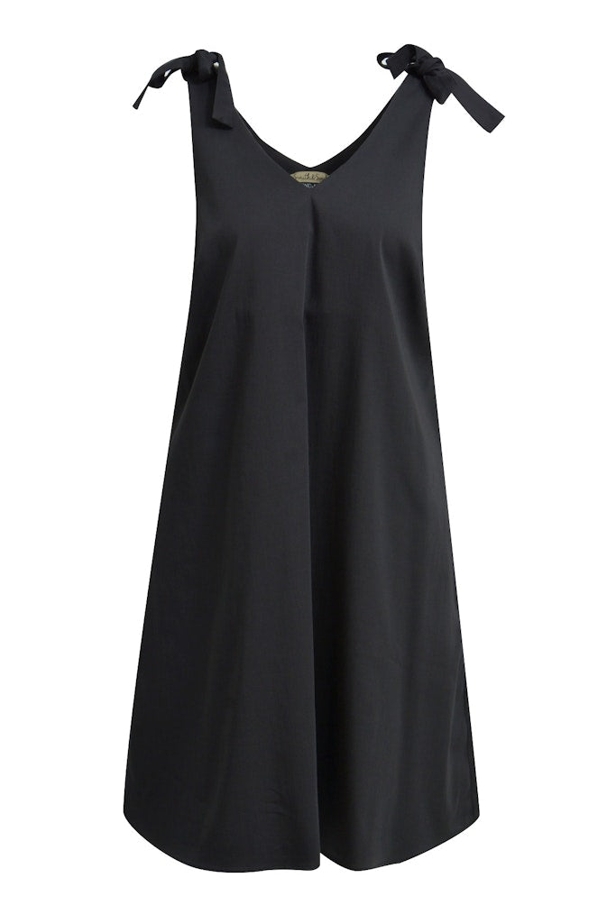 Smith & Soul Trägerkleid geknotet schwarz