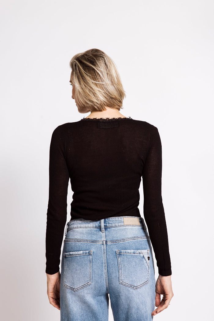 Zhrill Longsleeve Riley schwarz
